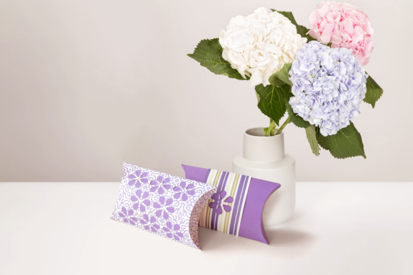 Flower Pillow Box: Elevating Small Gifts with Precision Cut Designs